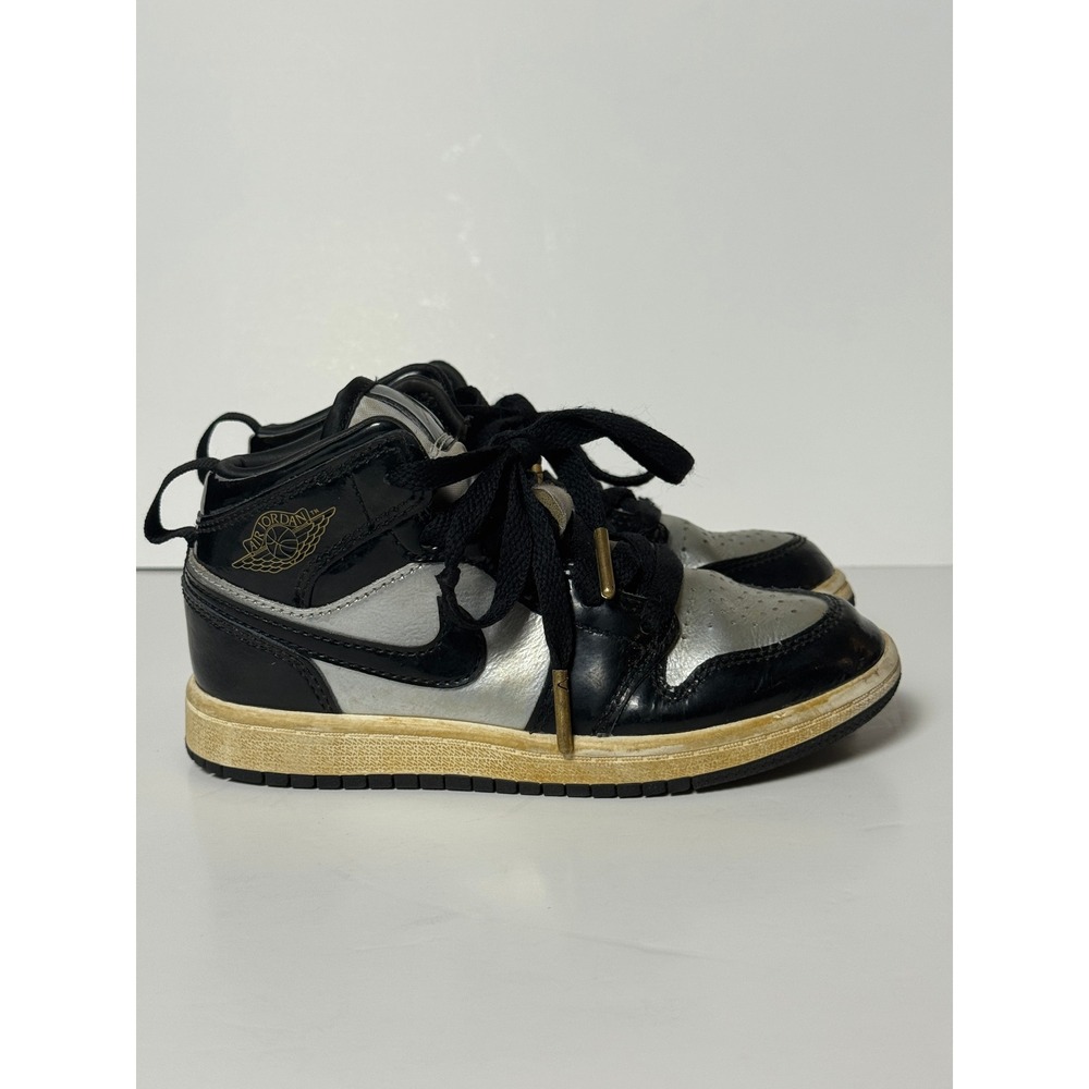 Jordan 1 Mid SE Black Metallic Silver Gold Kids Sneakers Estimated 1Y-1.5Y